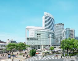 ショッピングセンター　ヒューリックみなとみらい（ショッピングセンター）まで508m