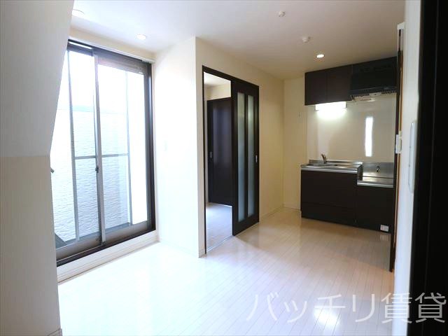 居室・リビング　画像は同シリーズ参考画像の為、現況を優先いたします。