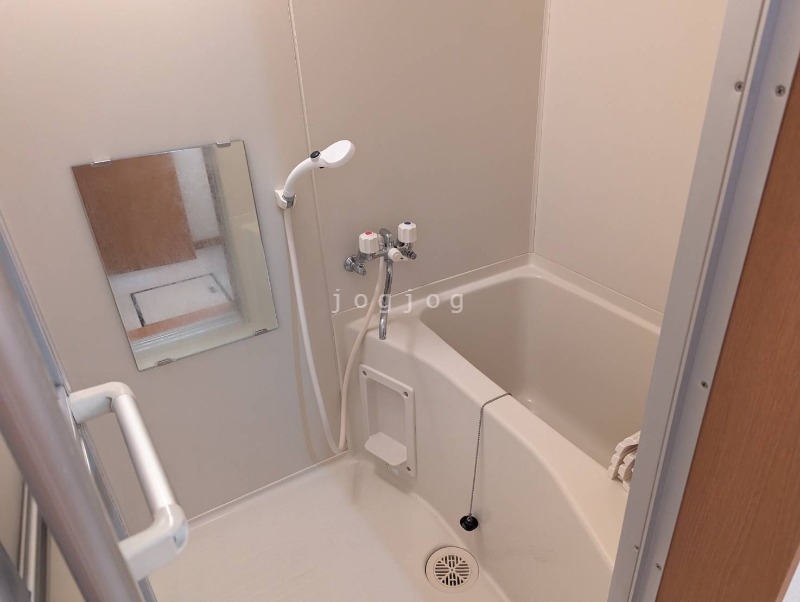 バス・シャワールーム　バス