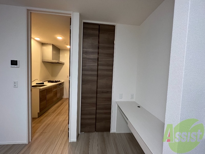 収納　こちらは収納です。中はどうなっているのでしょう。