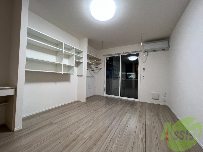 居室・リビング　お部屋は広々としていて開放感がありました。