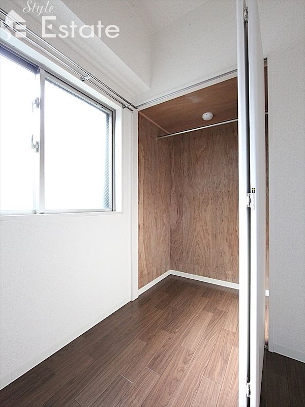 収納　クローゼット