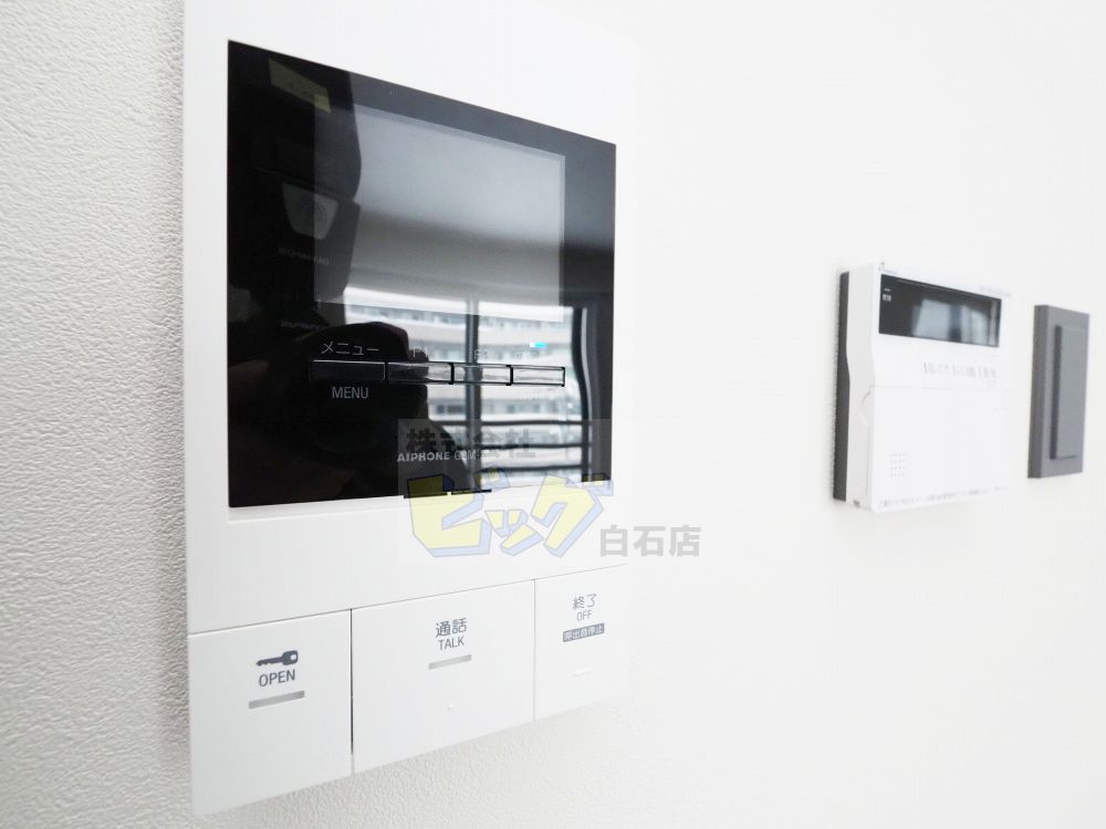 セキュリティ　防犯面で安心のＴＶモニターホン設備が付いています♪