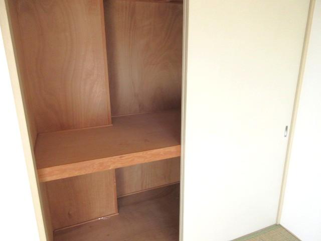収納　押し入れ