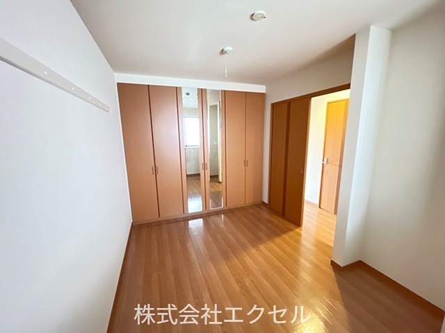 その他部屋・スペース　クローゼット完備の5.7畳の洋室♪