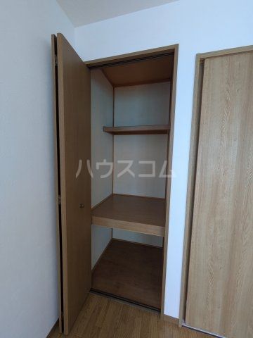 ハイカムールジャスミンBの内装写真