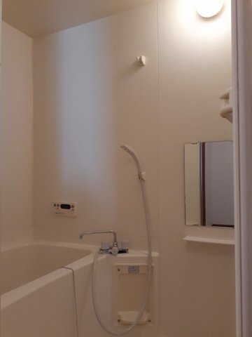 バス・シャワールーム　お風呂で日々の疲れを落としましょう