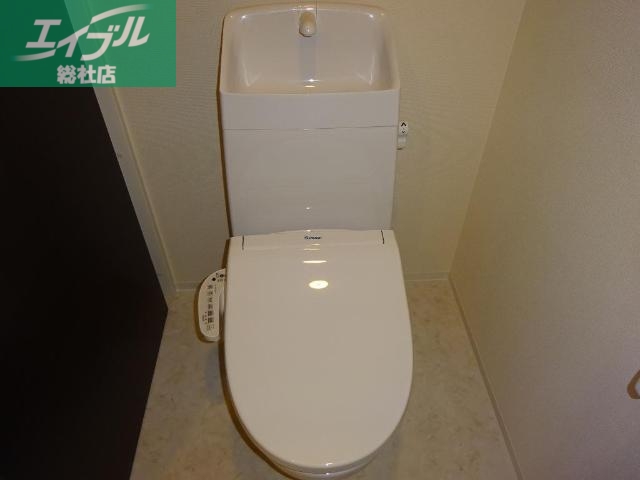 トイレ　シャワー付トイレ