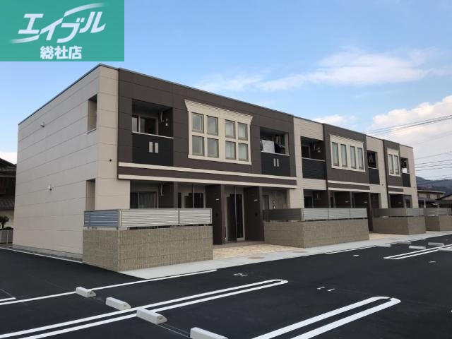 建物外観　外観写真（昼）