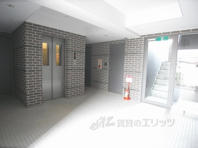 ロビー　ロビー