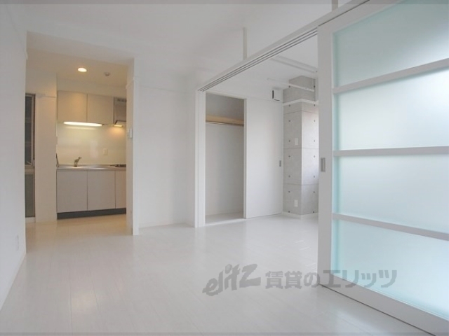 居室・リビング　リビング