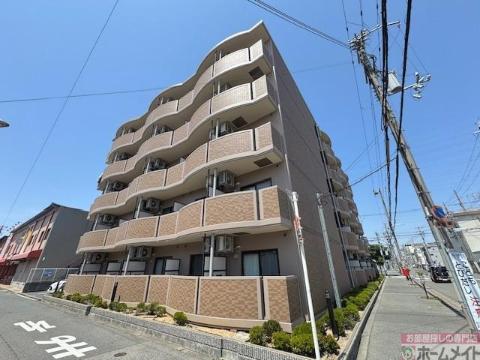 建物外観　外観写真（昼）