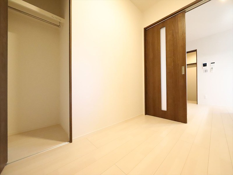 その他部屋・スペース　洋室3帖　ウォークインクローゼット付　同仕様写真