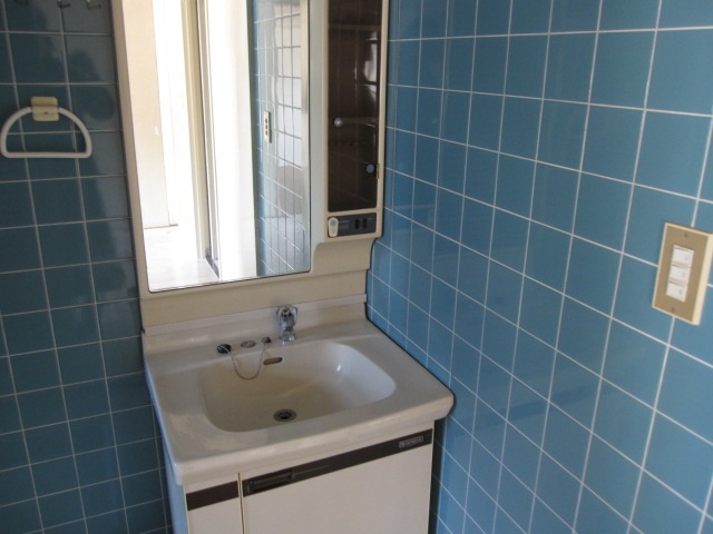 洗面設備　洗面所