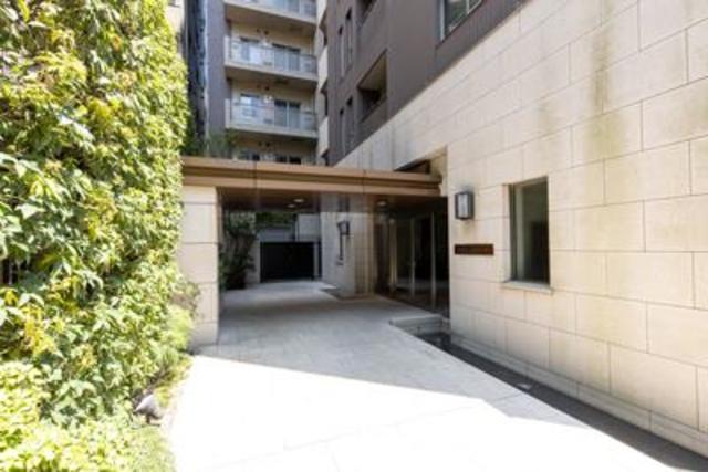 エントランス　毎日通るエントランスはこのようになっています