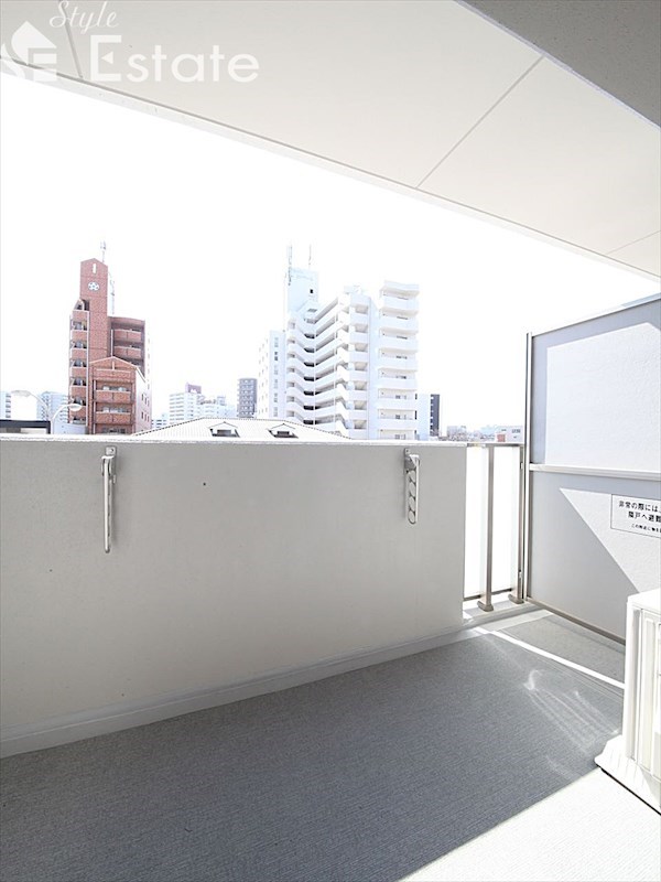 バルコニー　バルコニー