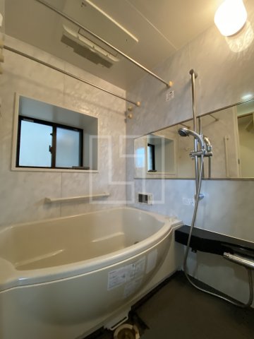 バス・シャワールーム　リーガル靭公園南　バスルーム