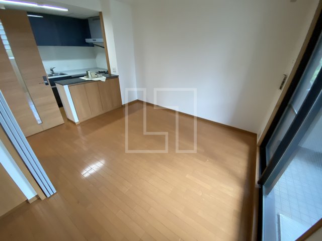 居室・リビング　リーガル靭公園南　リビング・ダイニングスペース