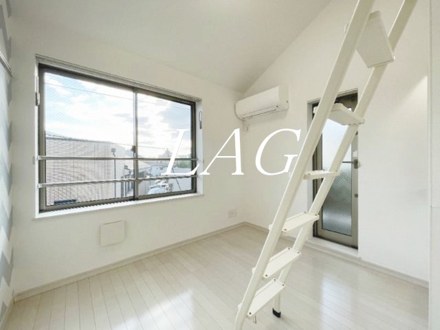 居室・リビング　洋室のお部屋です。