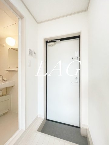 玄関　玄関です。