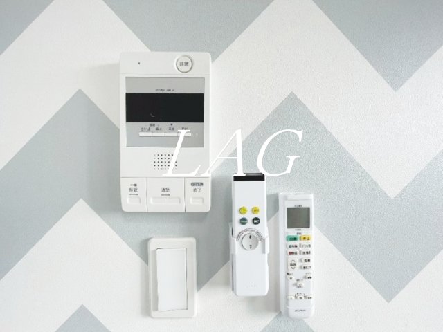 セキュリティ　モニター付きインターフォンです。