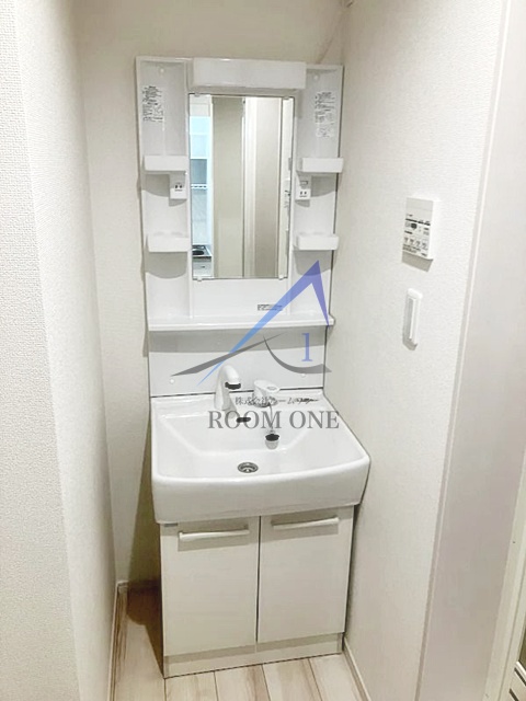 洗面設備　洗面台です。