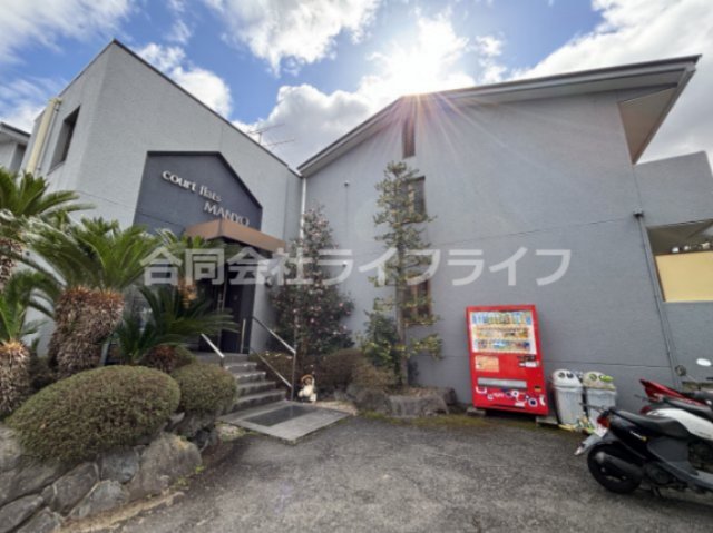 建物外観　外観は落ち着いています