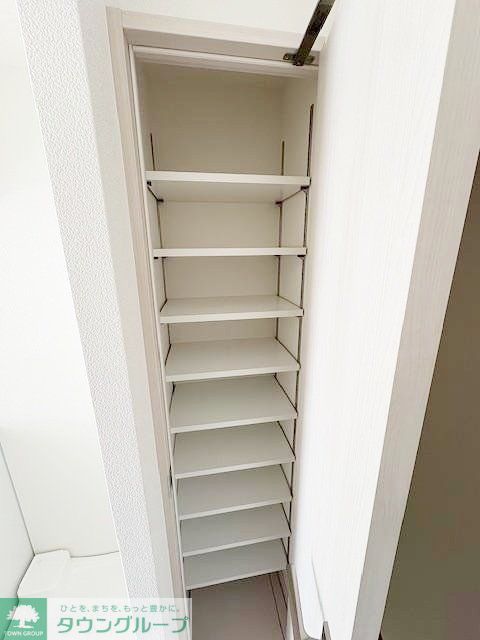 収納　バルコニー