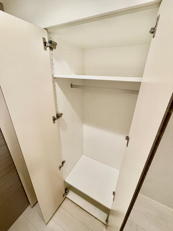 収納　（別タイプ参考写真）ヴァローレクオリタ池袋　豊島区池袋3