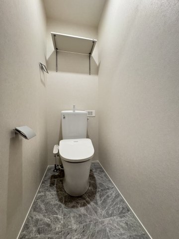 トイレ　ゆったりとした空間のトイレです