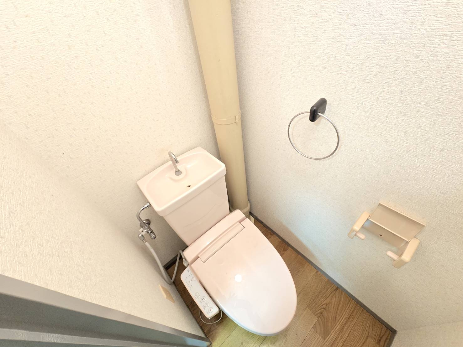 トイレ　※別号室