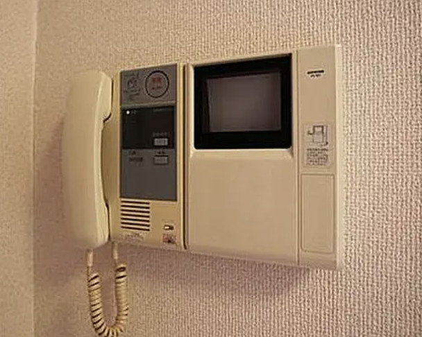 セキュリティ　別部屋の写真を使用しております。