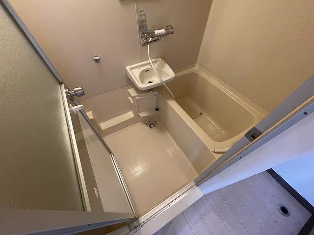 バス・シャワールーム　浴室