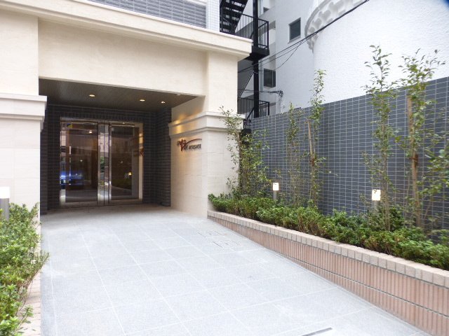 エントランス　エントランス