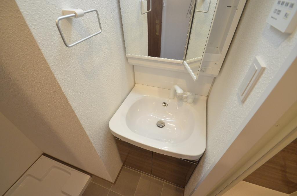 洗面設備　洗髪洗面化粧台