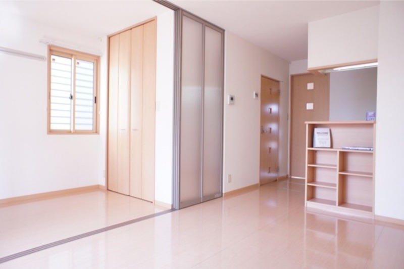 居室・リビング　図面と現状に相違がある場合には現状を優先