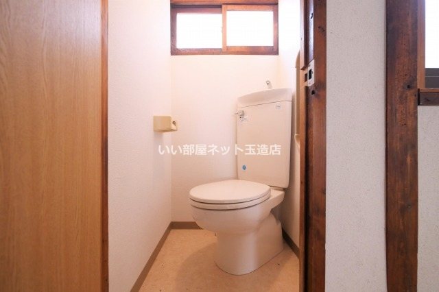 深江南アパートのトイレ写真