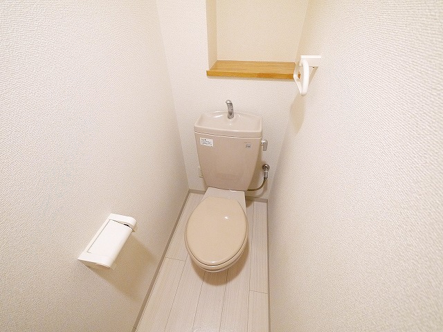 トイレ　ゆったりとした空間のトイレです