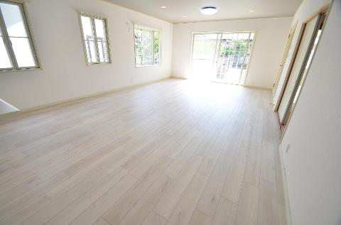 居室・リビング　リビング