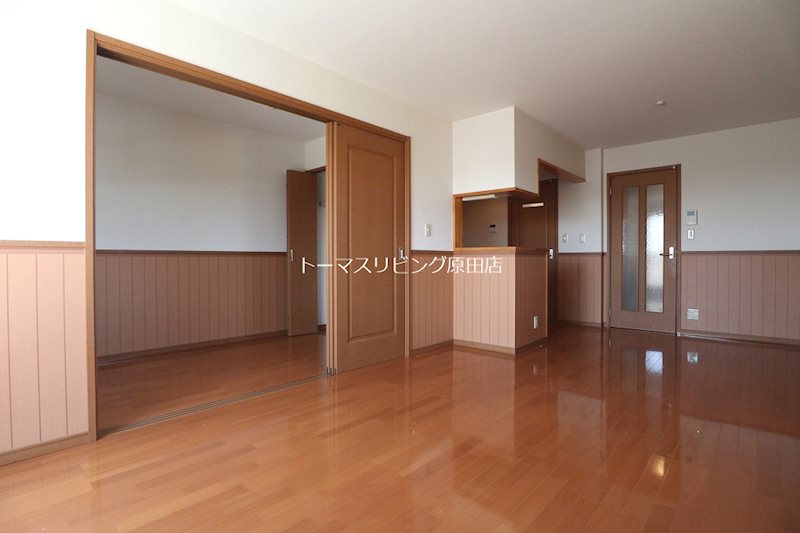 居室・リビング　201号室写真