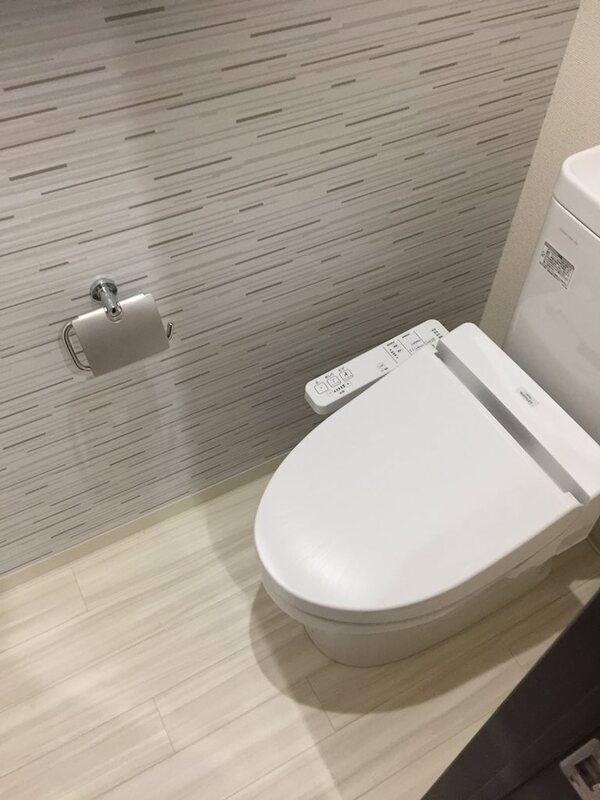 トイレ　温水洗浄便座付きのトイレです！