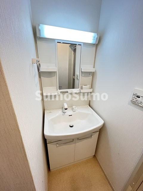 洗面設備　洗面所です