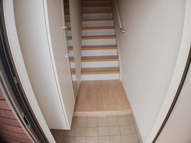 玄関　参考画像です