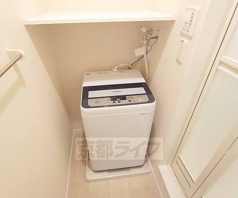 その他設備　洗濯機付きです。