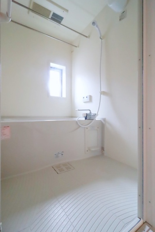 バス・シャワールーム　図面と現状に相違がある場合には現状を優先