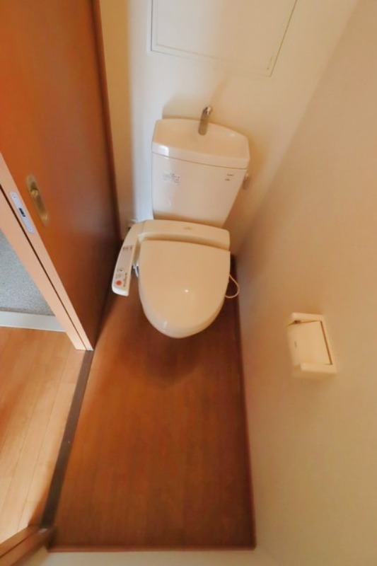 トイレ　図面と現状に相違がある場合には現状を優先