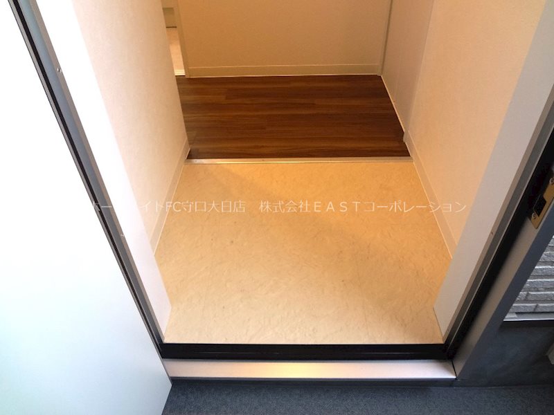 玄関　グランデ寿町