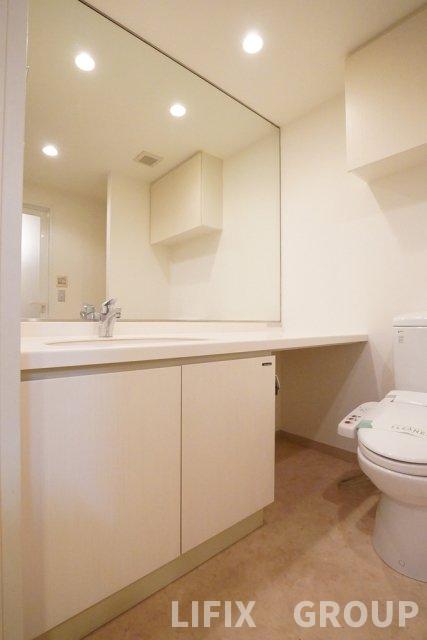 洗面設備　独立洗面台