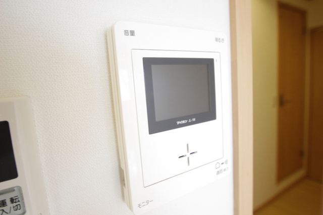 セキュリティ　※同階の中部屋のお写真です
