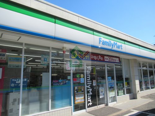 コンビニ　ファミリーマート大泉学園町四丁目店（コンビニ）まで174m